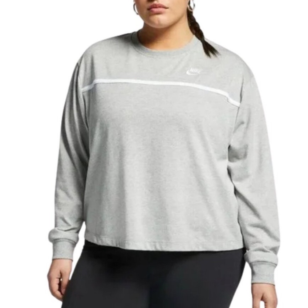 Nike Women's Gray Long Sleeve Vintage Sweatshirt Tee
